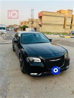 کرایسلەر 300